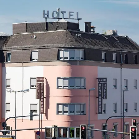 Отель Martin
